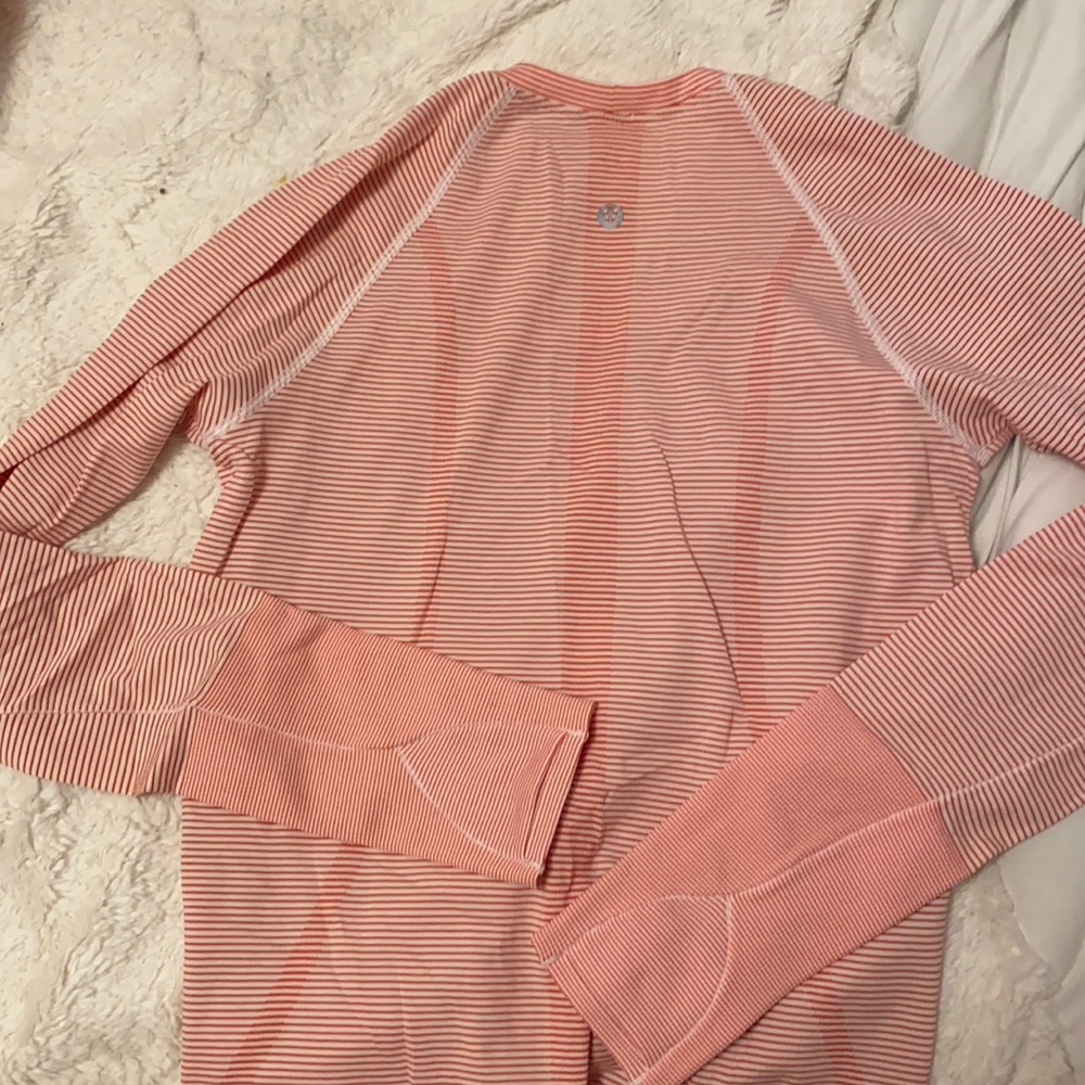 Lululemon long sleeve shirt